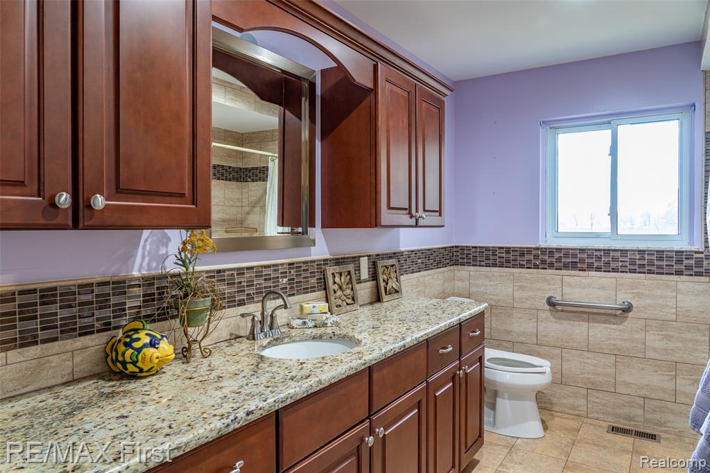 65301 Omo Road, Lenox, MI 48050 — Photo 35