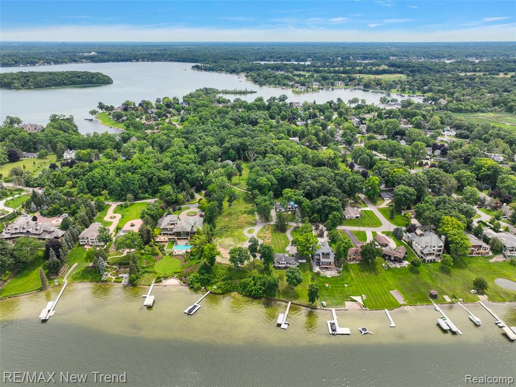 4796 DOW RIDGE Road, Orchard Lake Village, MI 48324 — Photo 4