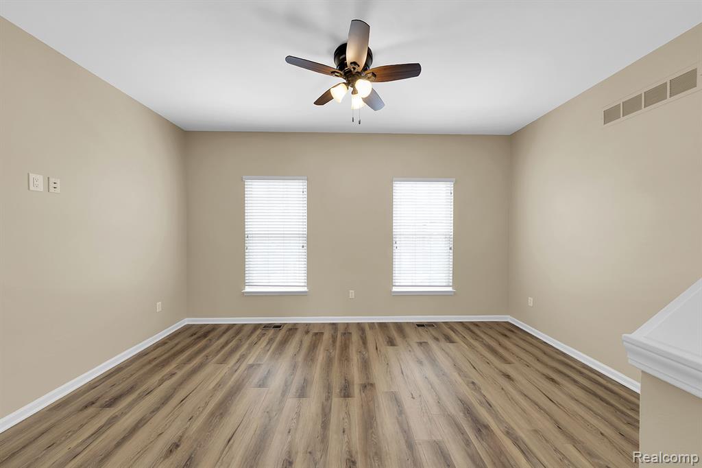 44730 GWINNETT Loop, Novi, MI — Photo 9