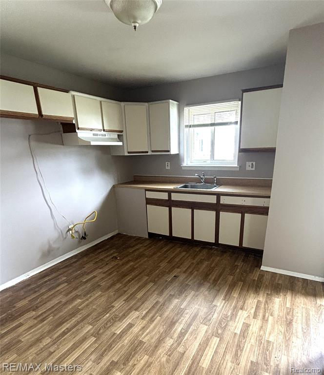 4210 Hazel Avenue, Lincoln Park, MI 48146 — Photo 10