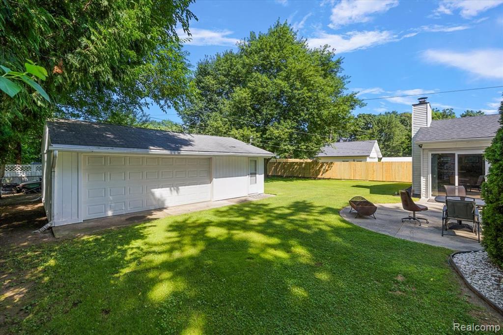 45481 Wakefield Street, Shelby Twp, MI 48317 — Photo 5