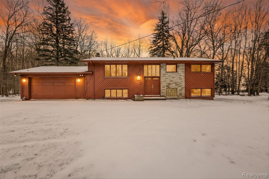1500 Frost Road, Williamston, MI 48895 — front exterior