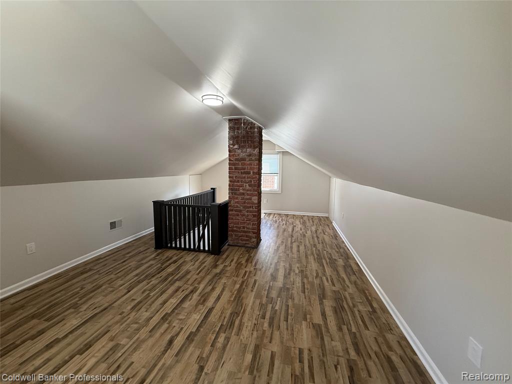565 E Webster Street, Ferndale, MI 48220 — Photo 21