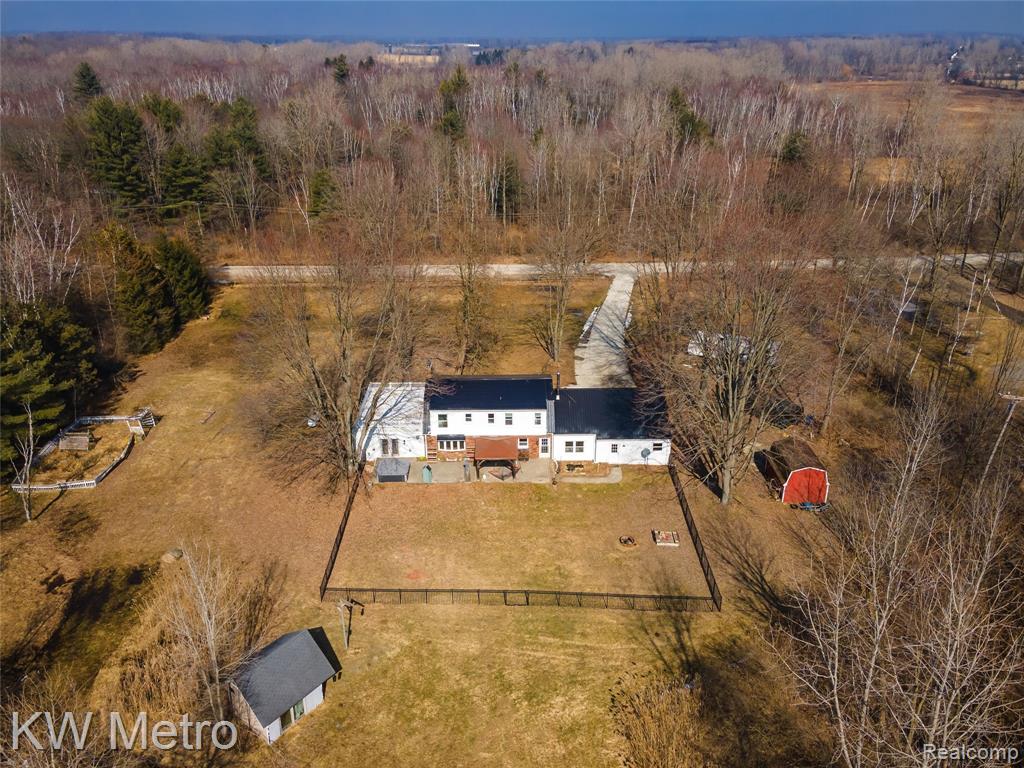 8665 Meskill Road, Columbus, MI — Photo 6