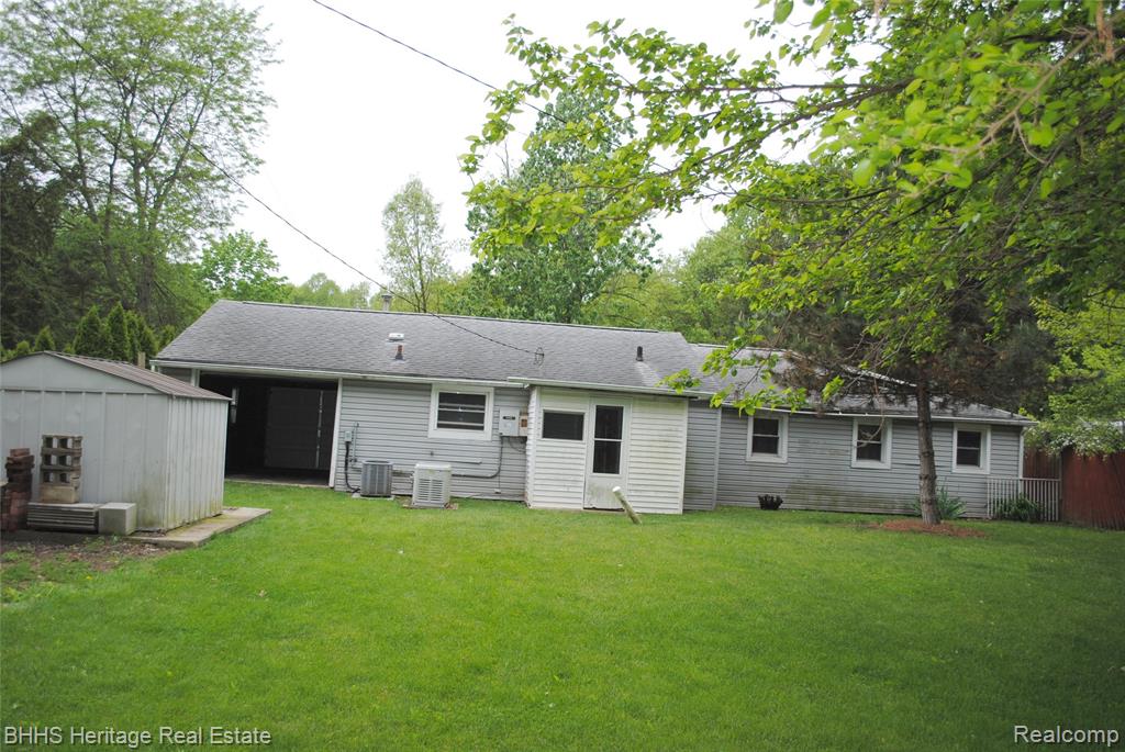 4080 Potts Road, Fowlerville, MI 48836 — Photo 6