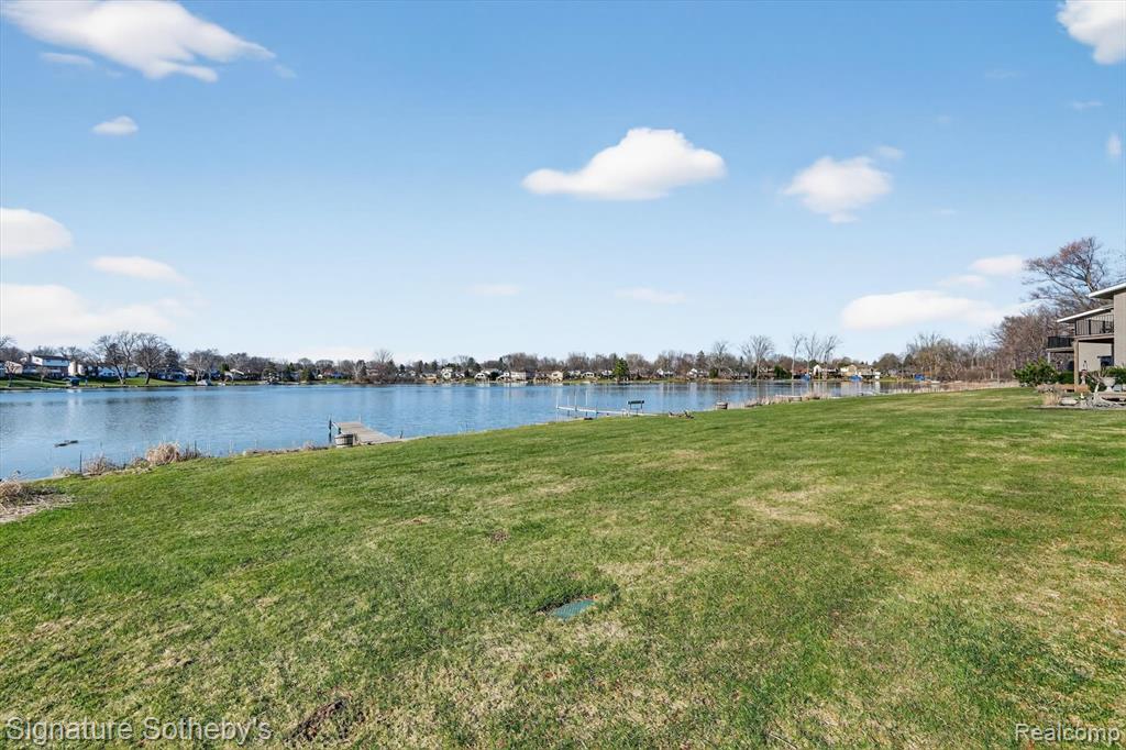 5094 Harbor Oak Drive, 36, Waterford, MI 48329 — Photo 42