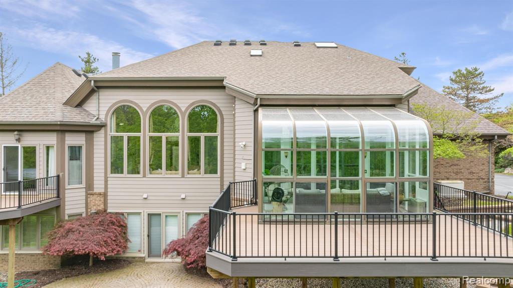 6127 WINCLIFF Drive, West Bloomfield, MI — Photo 51
