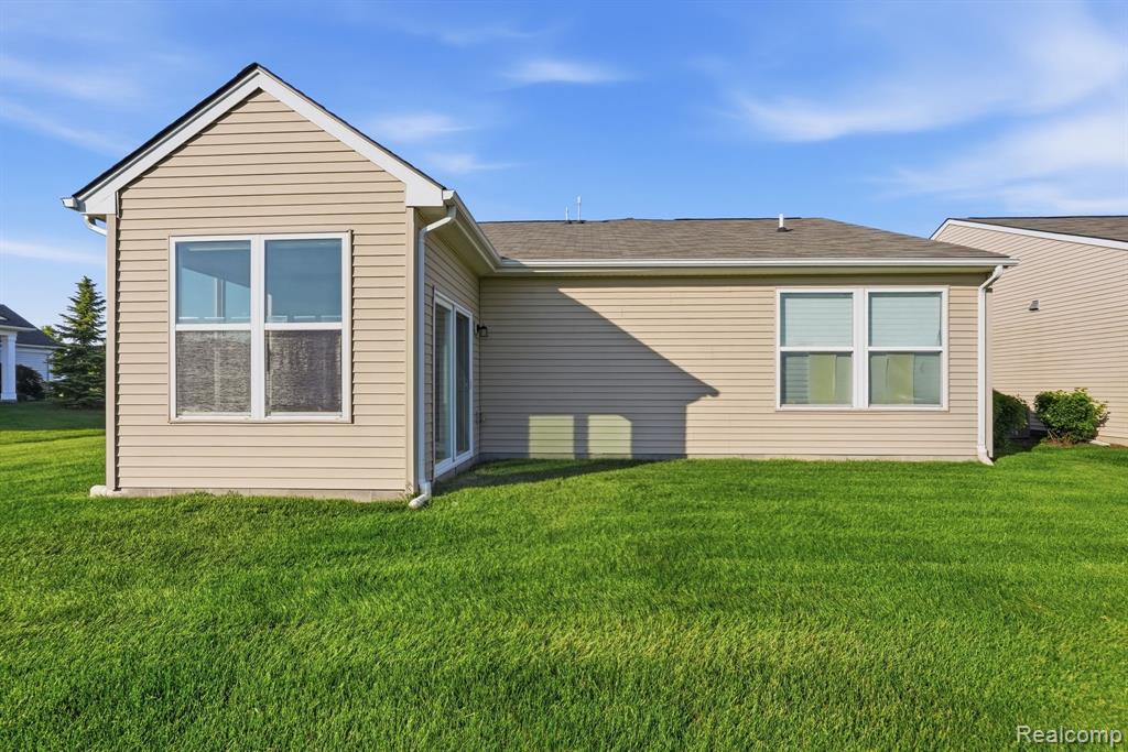 9370 Sand Hill Drive, Grand Blanc, MI 48439 — Photo 25