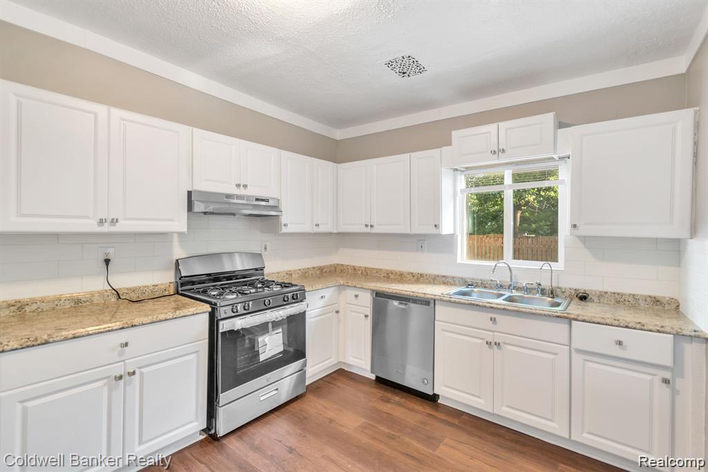 43 Margaret Street, Ann Arbor, MI 48189 — Photo 3