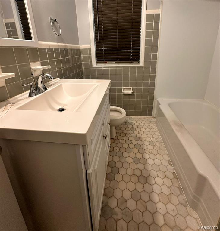 505 GARDENDALE Street, Ferndale, MI 48220 — Photo 11
