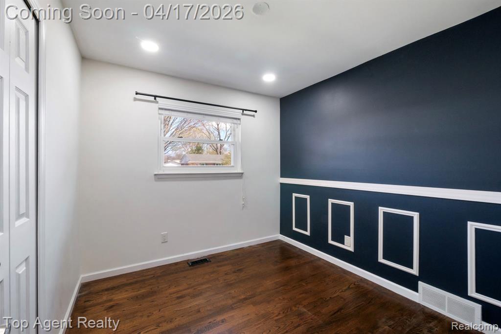 1973 Alexander Drive, Troy, MI 48083 — Photo 30