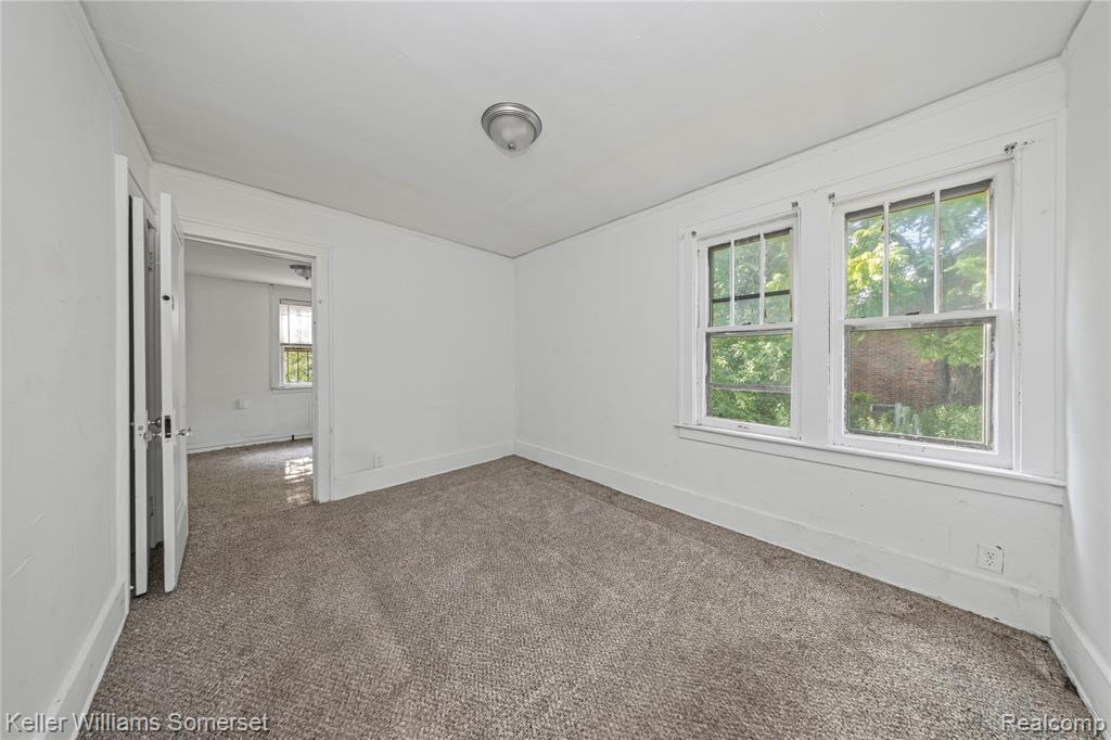 9225 Birwood Street, Detroit, MI 48204 — Photo 9