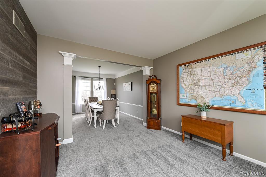6249 CHERRYWOOD Drive, Ypsilanti, MI 48197 — Photo 13