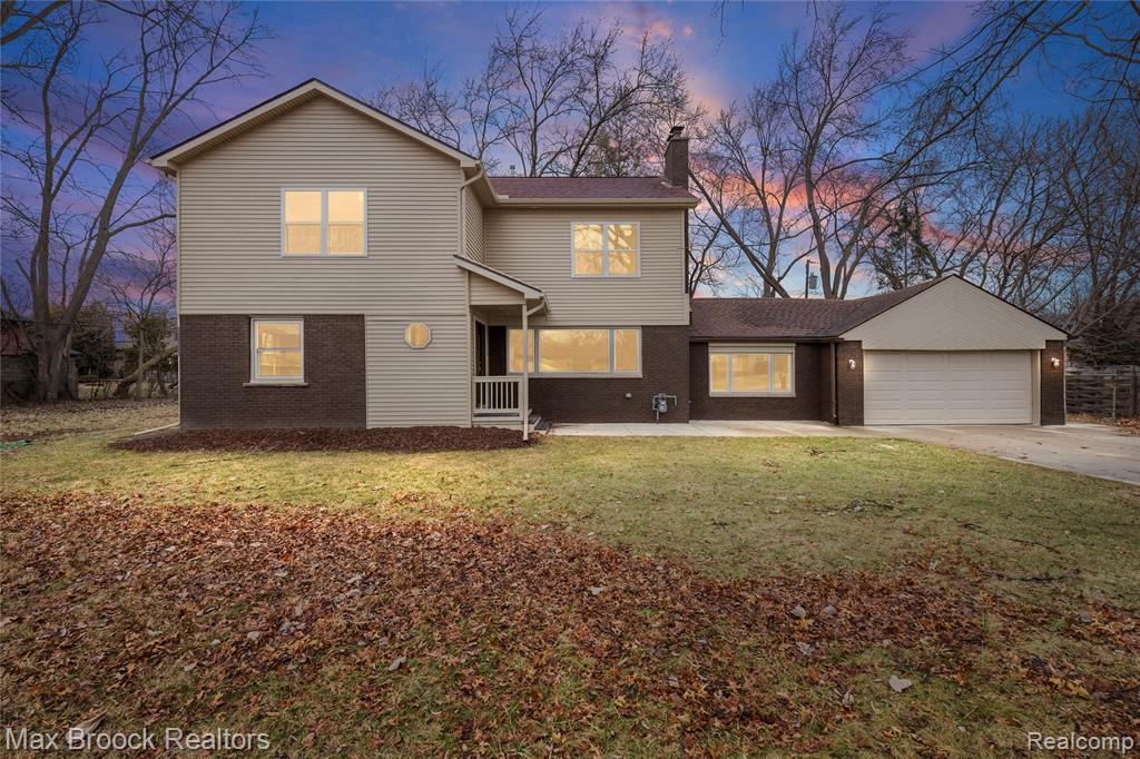 17348 Hilton Street, Southfield, MI, 48075