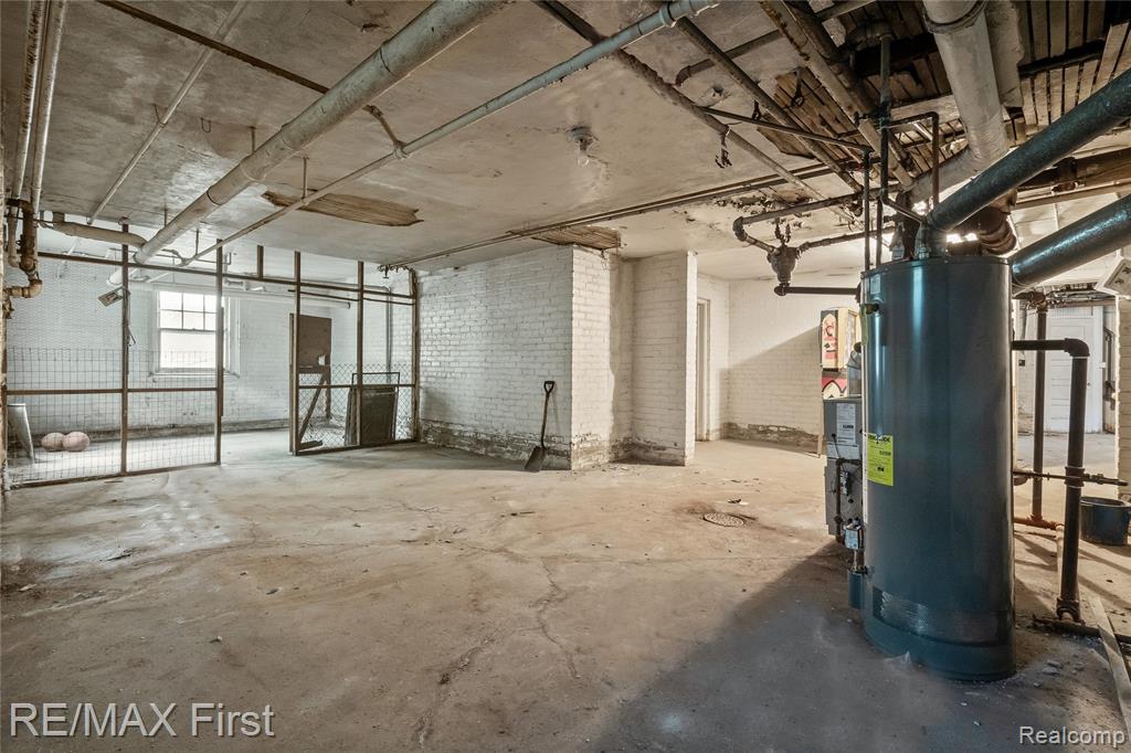 3065 Iroquois Street, Detroit, MI, 48214