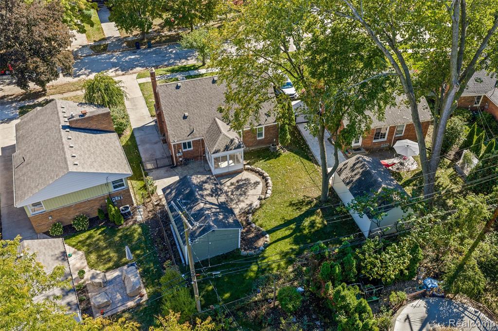 4214 S Verona Circle, Royal Oak, MI 48073 — Photo 25