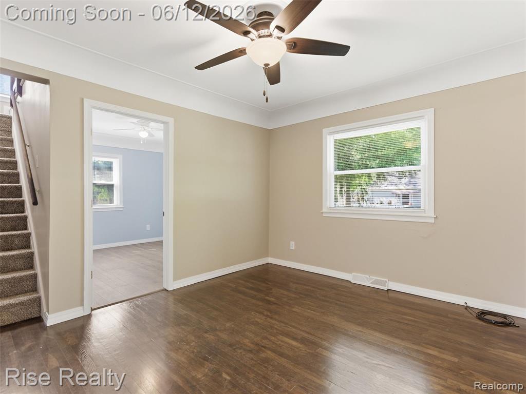 2449 N Genesee Road, Burton, MI 48509 — Photo 19