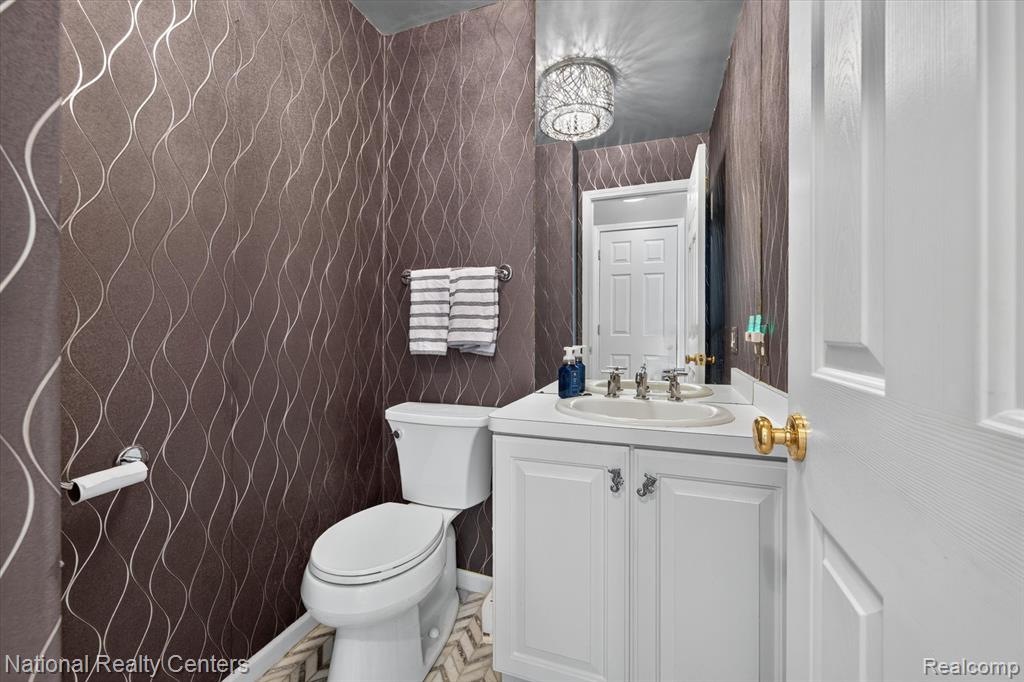2915 Allison Lane, Highland, MI — Photo 15