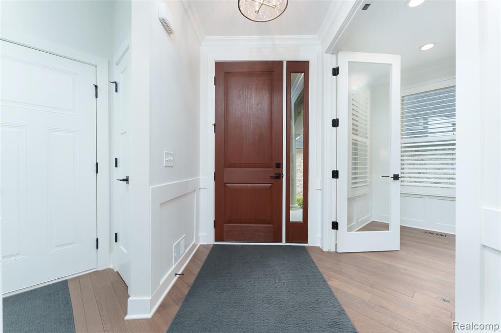 8250 Stoney Creek Drive, South Lyon, MI 48178 — Photo 3
