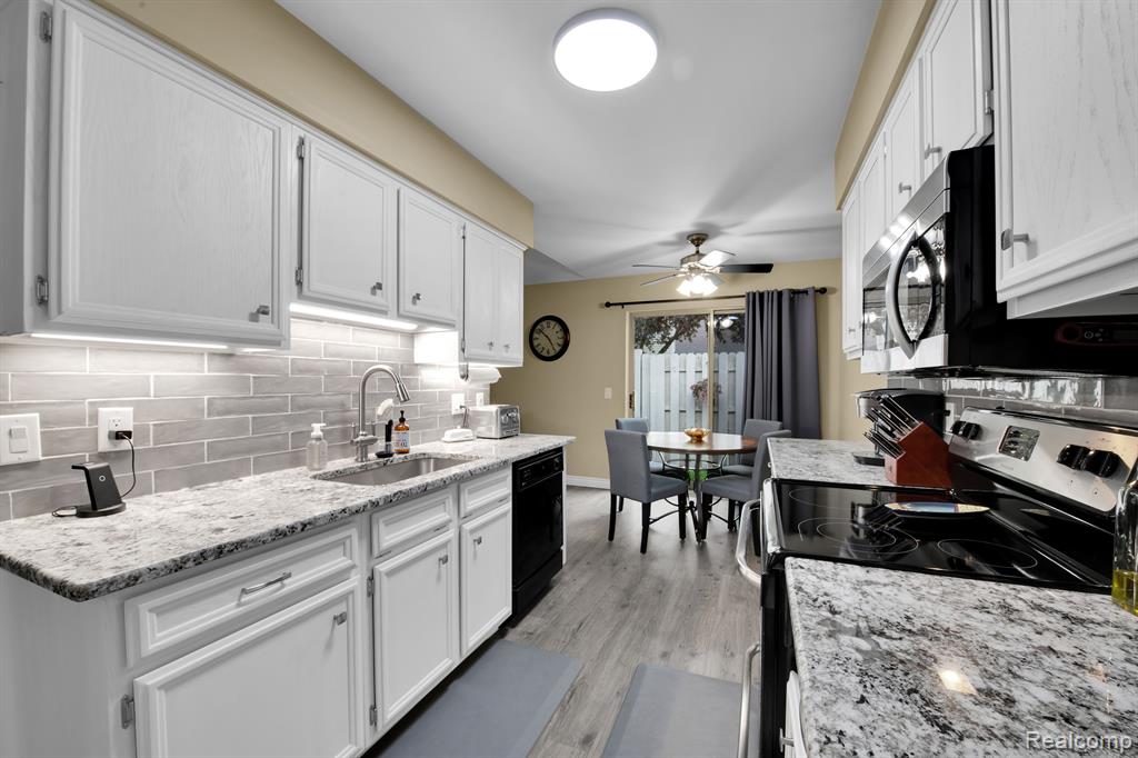 1529 DOVER Hill N, Walled Lake, MI 48390 — Photo 5