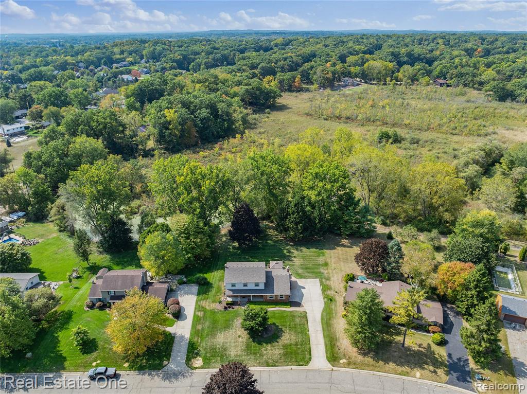 4798 Kenicott Trail, Brighton, MI 48114 — Photo 33