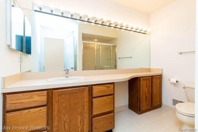 6337 N ASPEN RIDGE Boulevard, West Bloomfield, MI — Photo 42