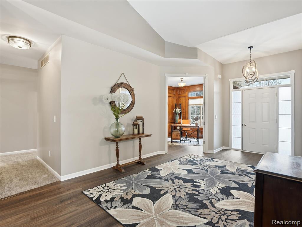 26833 Alderman Alderman Court, Harrison Township, MI — Photo 3