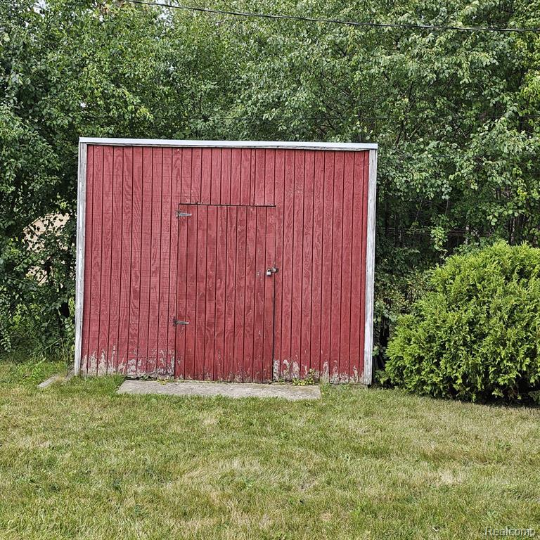 413 Thors Street, Pontiac, MI 48342 — Photo 5