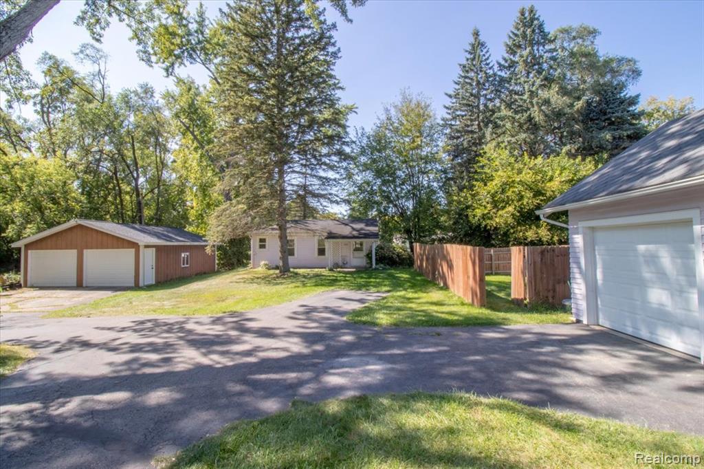 6087 N Irish Road, Davison, MI 48423 — Photo 26