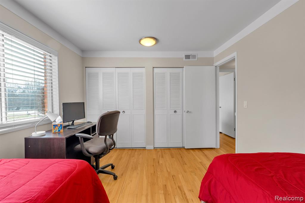 1201 Island Drive, 102, Ann Arbor, MI 48105 — Photo 36