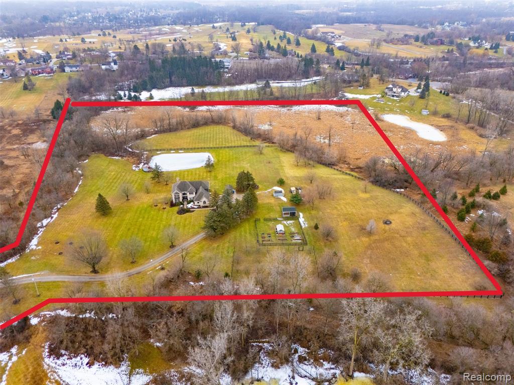 7400 Dutch Road, Goodrich Vlg, MI — Photo 57