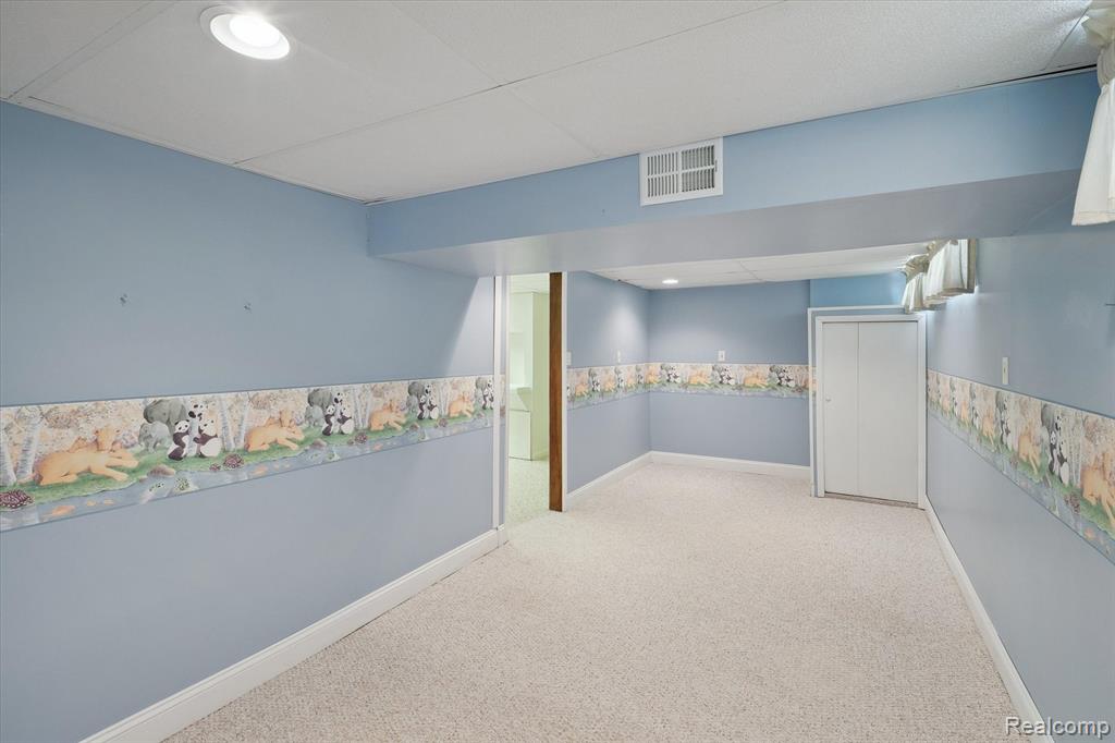 429 Cambridge Avenue, South Lyon, MI 48178 — Photo 26