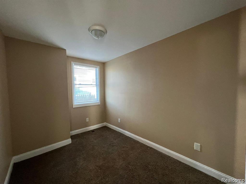 5671 OTIS Street, Detroit, MI 48210 — Photo 3