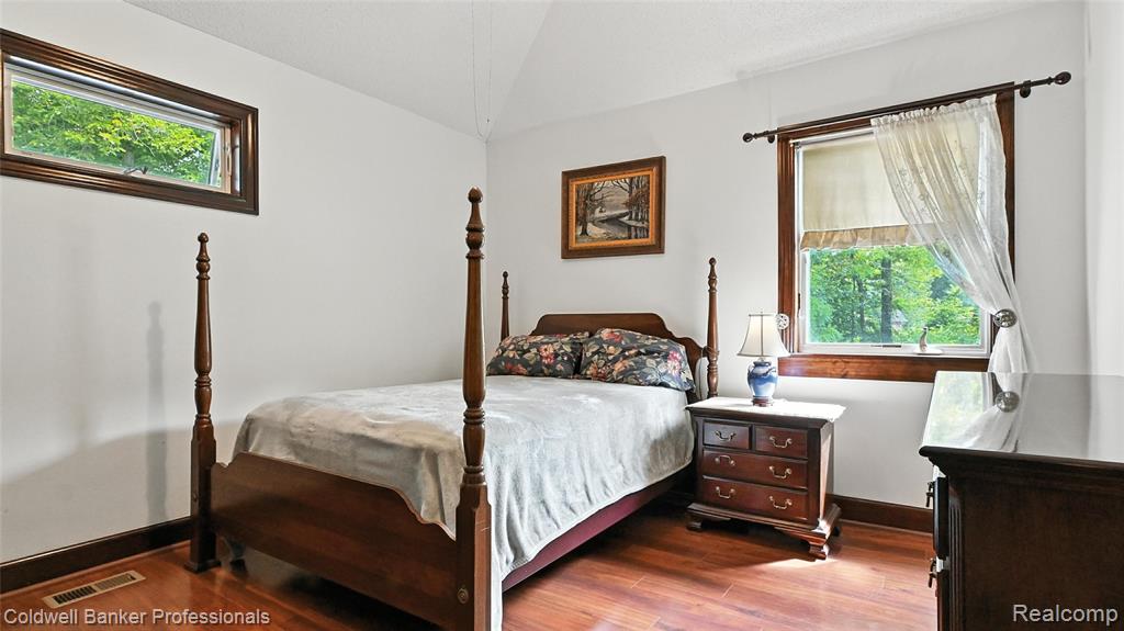 3482 Oak Park Drive, Saline, MI 48176 — Photo 36