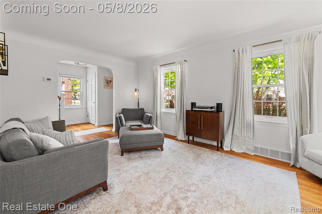 717 N Elizabeth Street, Dearborn, MI 48128 — Photo 9