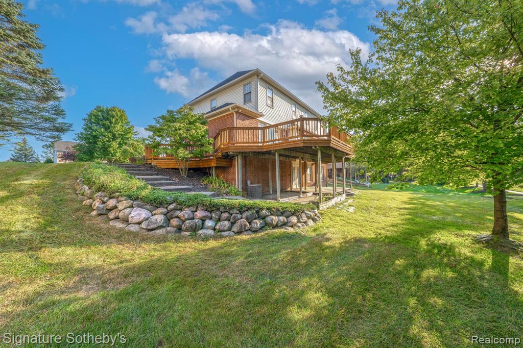49301 QUAIL RUN Court, Plymouth, MI 48170 — Photo 34