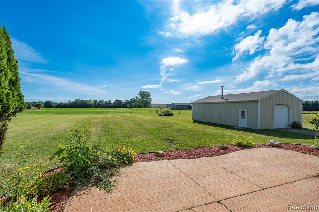 8038 Duquette Road, Brockway, MI 48097 — Photo 28
