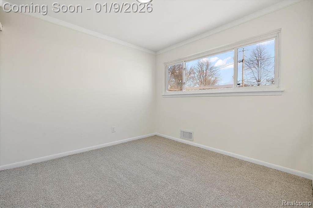9848 Milburn Street, Livonia, MI 48150 — Photo 18