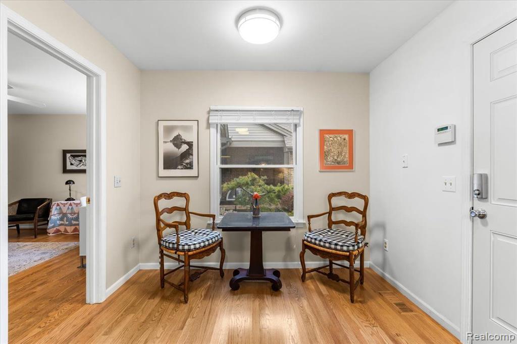 502 GALEN Circle, Unit #1, Ann Arbor, MI 48103 — Photo 11