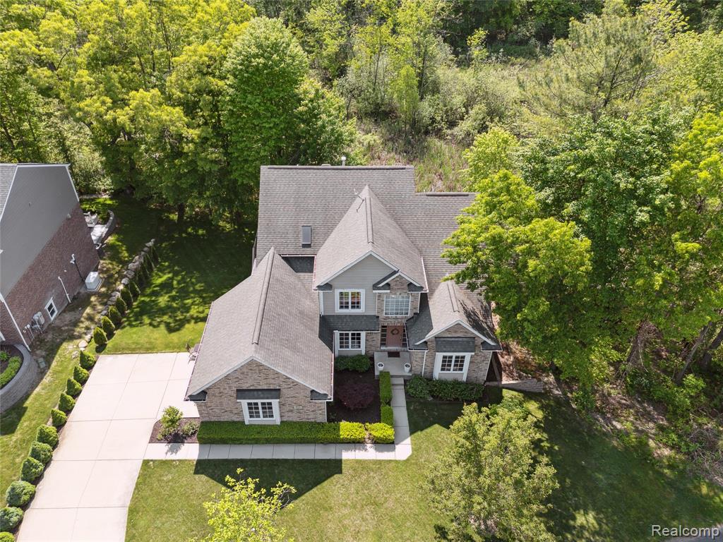 418 Greenan Lane, Lake Orion, MI 48362 — Photo 52