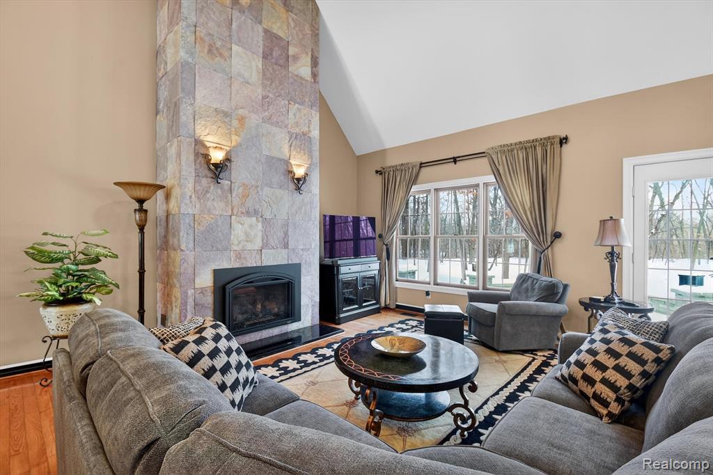 19225 Savage Road, Belleville, MI 48111 — Photo 12