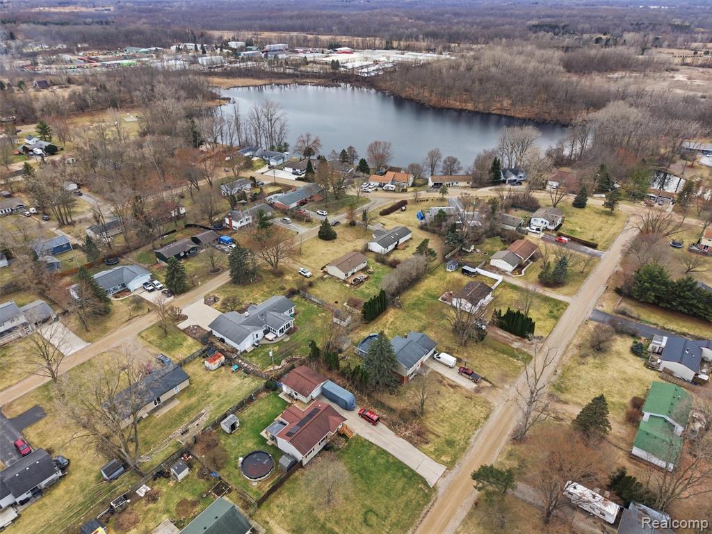 9368 Debby Jo Drive, Clawson, MI — Photo 33