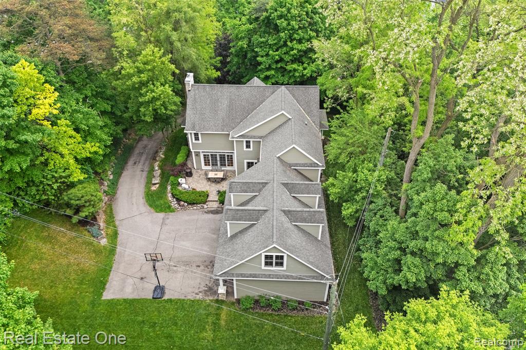477 E Commerce Street, Milford, MI 48381 — Photo 37