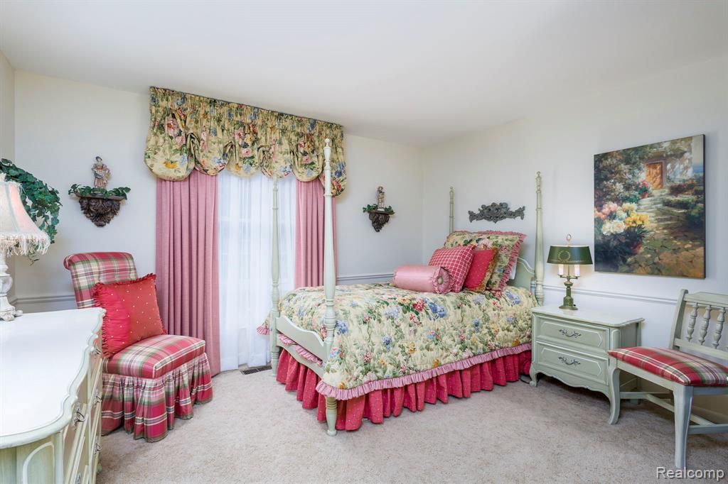 830 Croydon Road, Rochester Hills, MI 48309 — Photo 34