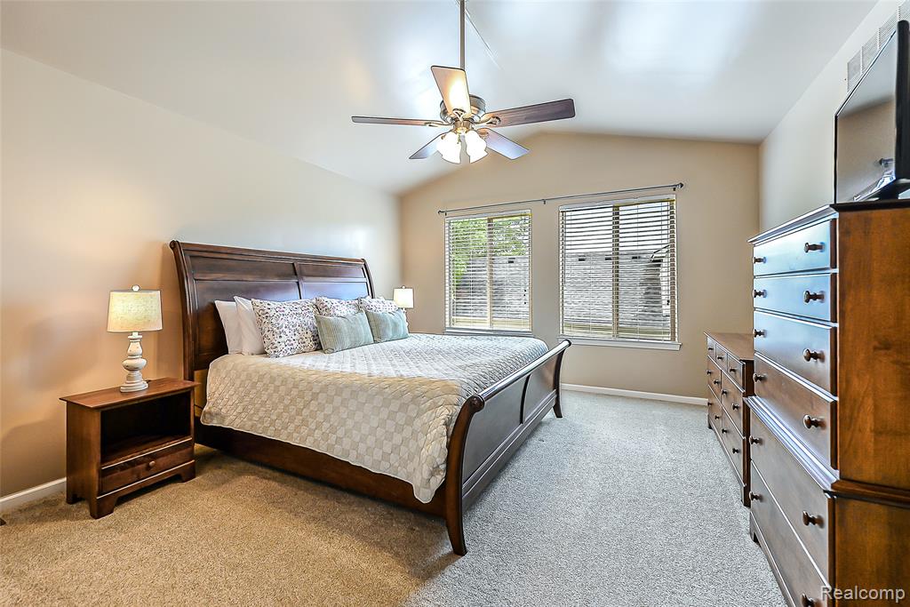 58724 Carriage Lane, South Lyon, MI 48178 — Photo 16