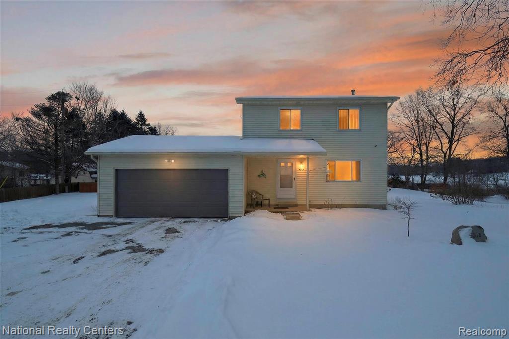 4315 Gale Drive, Howell, MI 48843 — front exterior