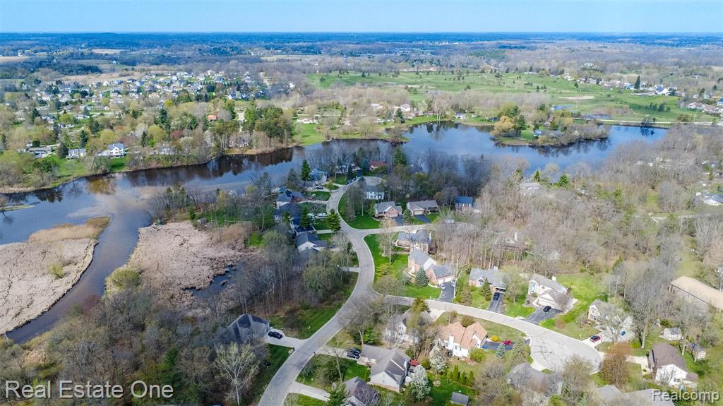 10215 Mill Pointe Drive, Goodrich Vlg, MI — Photo 64
