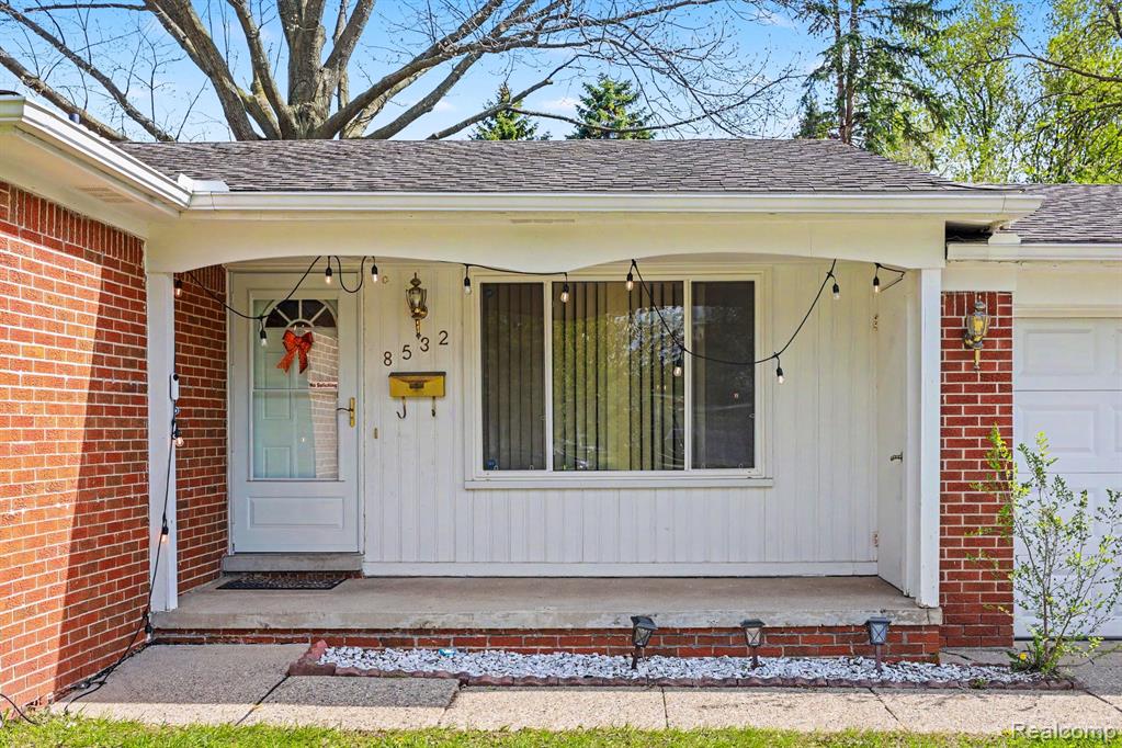 8532 Alwardt Drive, Sterling Heights, MI 48313 — Photo 3