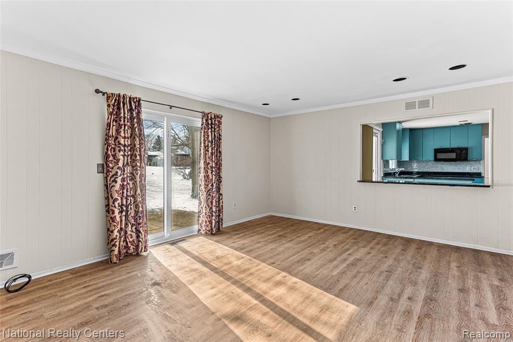 4817 Faircourt Drive, West Bloomfield, MI — Photo 26