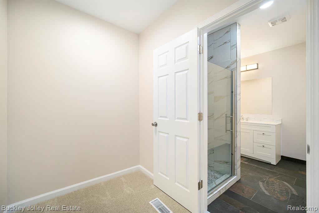10303 Nine Mile Road, Whitmore Lake, MI 48189 — Photo 7